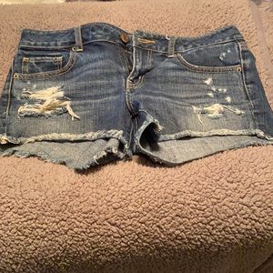 AE Jean distressed Jean shorts